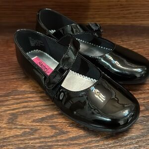 RACHEL SHOES - Girls Black Patent Dress Shoe - size 1